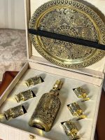 ست تنگ و جام قلمزنی چهره برنجی سیاه قلم بزم شبانه